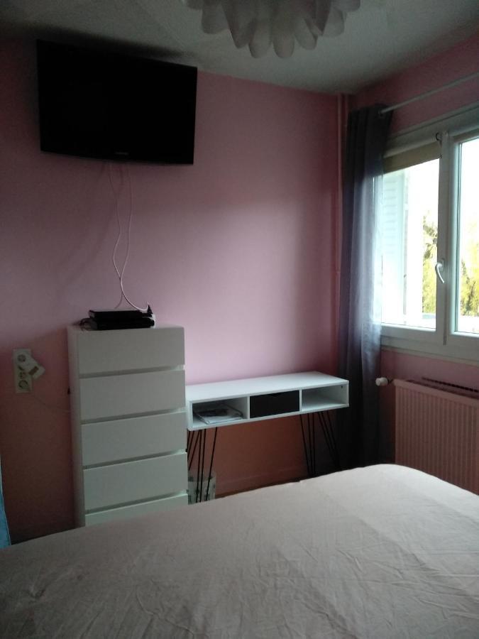 chambre d'hôte à 15 minutes de la gare dans appartement Annecy Exterior foto